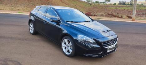 VOLVO V40 2.0 4P T4 COMFORT TURBO AUTOM�TICO, Foto 6