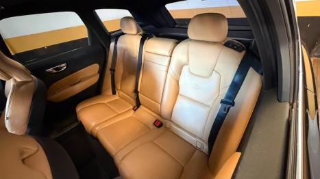VOLVO XC60 2.0 4P D5 MOMENTUM DIESEL AWD GEARTRONIC, Foto 8