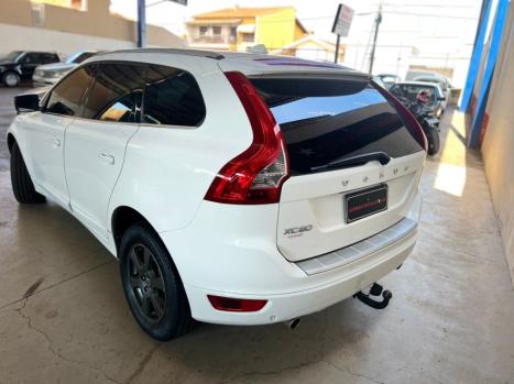 VOLVO XC60 3.0 4P CONFORT AWD TURBO AUTOM�TICO, Foto 4