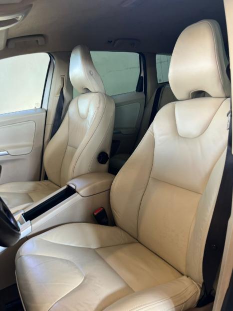 VOLVO XC60 3.0 4P CONFORT AWD TURBO AUTOM�TICO, Foto 10