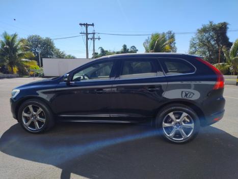 VOLVO XC60 3.0 4P T6 TURBO AWD AUTOM�TICO, Foto 2