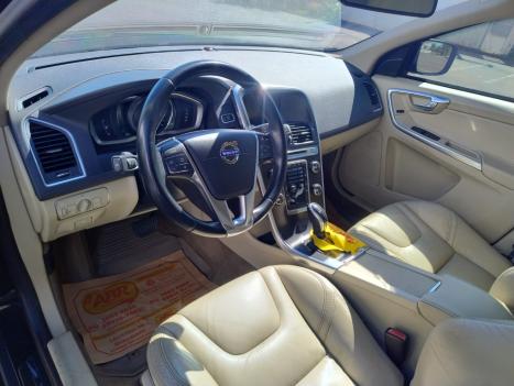 VOLVO XC60 3.0 4P T6 TURBO AWD AUTOM�TICO, Foto 5