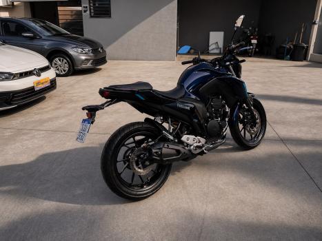 YAMAHA Fazer 600 N, Foto 3