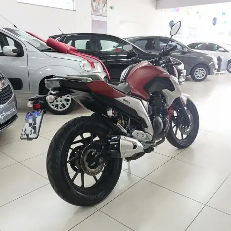YAMAHA Fazer 600 S, Foto 9