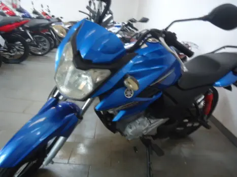 YAMAHA Fazer YS 150 ED, Foto 2
