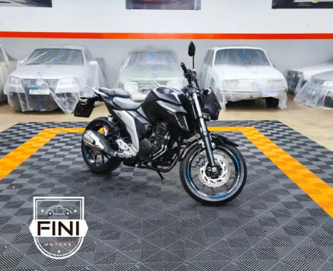 YAMAHA FZ 25 250 Fazer Flex , Foto 1