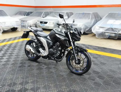 YAMAHA FZ 25 250 Fazer Flex , Foto 5
