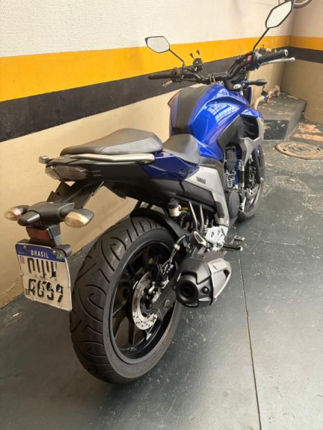 YAMAHA FZ 25 250 Fazer Flex , Foto 6