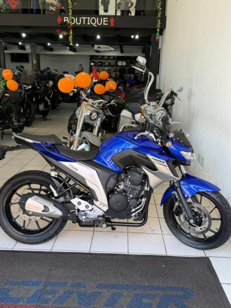 YAMAHA FZ 25 250 Fazer Flex , Foto 7