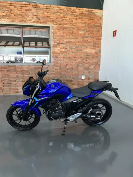 YAMAHA FZ 25 250 Fazer Flex , Foto 5