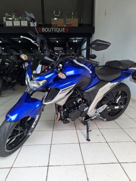 YAMAHA FZ 25 250 Fazer Flex , Foto 5