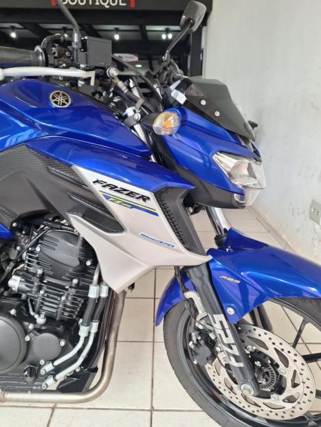 YAMAHA FZ 25 250 Fazer Flex , Foto 12