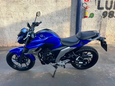 YAMAHA FZ 25 250 Fazer Flex , Foto 2