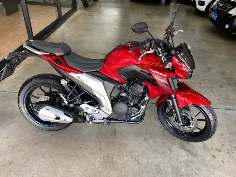 YAMAHA FZ 25 250 Fazer Flex , Foto 3