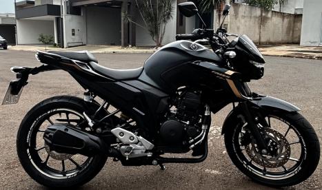 YAMAHA FZ 25 250 Fazer Flex , Foto 1