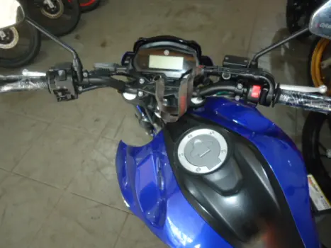 YAMAHA FZ 25 250 Fazer Flex , Foto 3