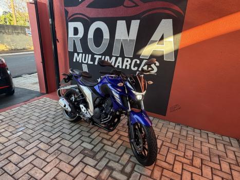 YAMAHA FZ 25 250 Fazer Flex , Foto 1