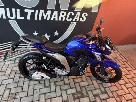 YAMAHA FZ 25 250 Fazer Flex , Foto 4