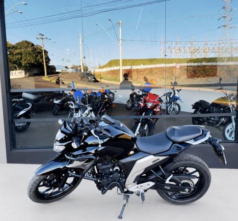 YAMAHA FZ 25 250 Fazer Flex , Foto 6
