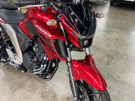 YAMAHA FZ 25 250 Fazer Flex , Foto 2