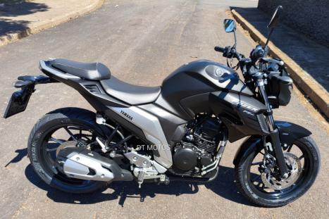 YAMAHA FZ 25 250 Fazer Flex , Foto 2