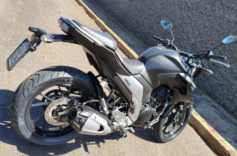 YAMAHA FZ 25 250 Fazer Flex , Foto 5