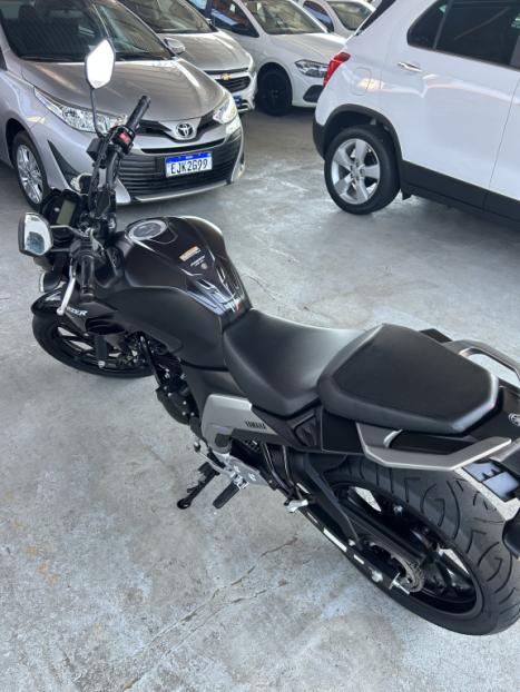YAMAHA FZ 25 250 Fazer Flex , Foto 4