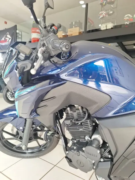 YAMAHA FZ 25 250 Fazer Flex , Foto 15
