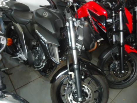 YAMAHA FZ 25 250 Fazer Flex , Foto 1