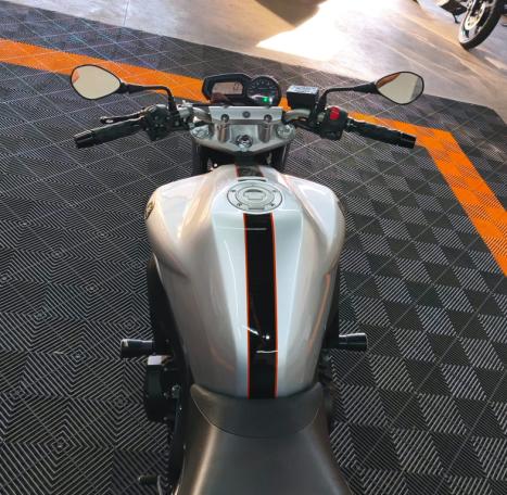 YAMAHA FZ6 Fazer 600 N, Foto 8