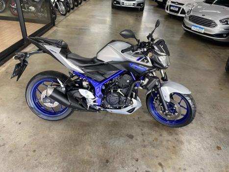 YAMAHA MT-03 300 ABS, Foto 4