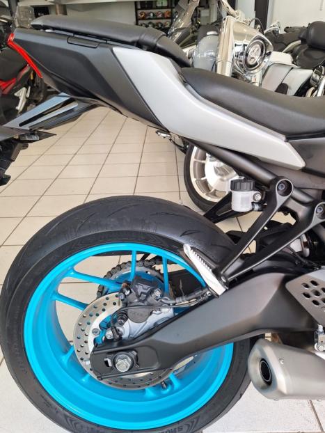 YAMAHA MT-07 700 ABS, Foto 17