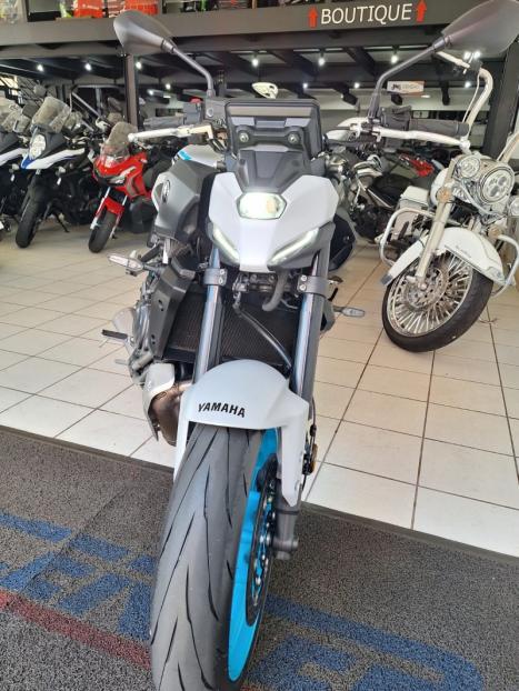 YAMAHA MT-07 700 ABS, Foto 18