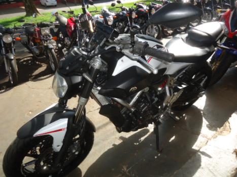 YAMAHA MT-07 700 ABS, Foto 2