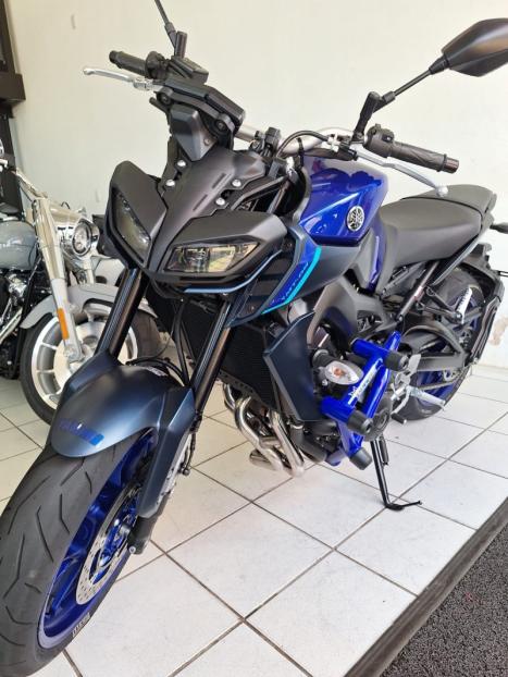 YAMAHA MT-09 850 ABS, Foto 9