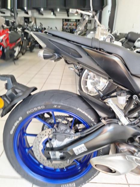 YAMAHA MT-09 850 ABS, Foto 12