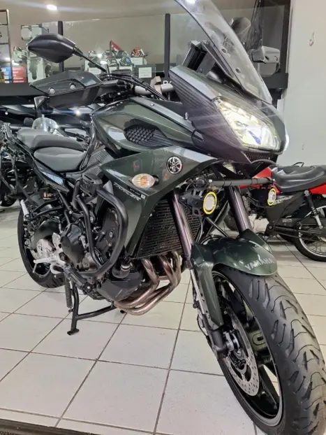 YAMAHA MT-09 Tracer 850 , Foto 3