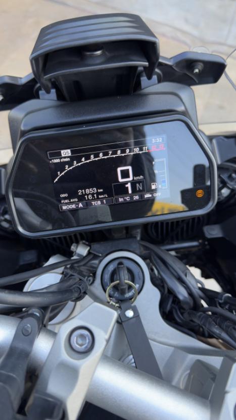 YAMAHA MT-09 Tracer GT 900 , Foto 4