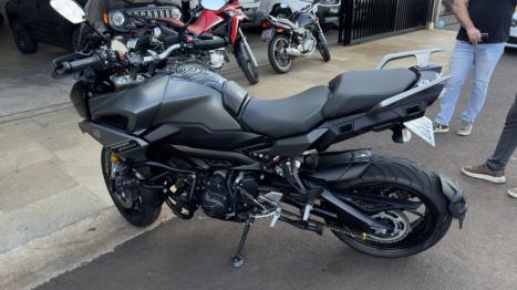 YAMAHA MT-09 Tracer GT 900 , Foto 6