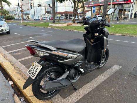 YAMAHA Neo UBS 125 , Foto 3