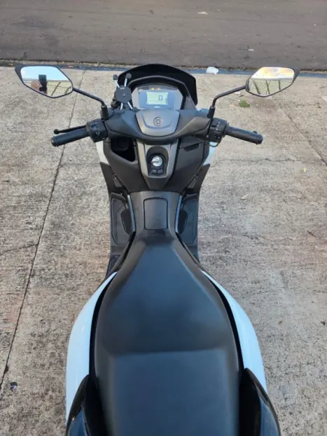 YAMAHA NMax 160 ABS, Foto 7