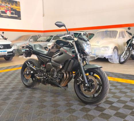 YAMAHA XJ6 600 N, Foto 4