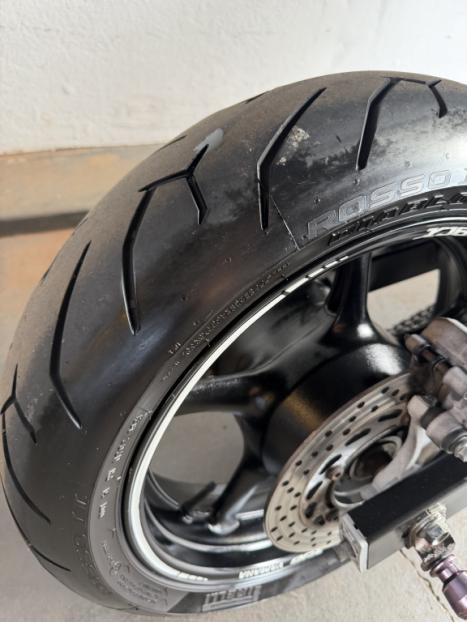 YAMAHA XJ6 600 N, Foto 4