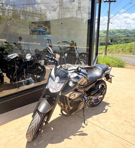 YAMAHA XJ6 600 N, Foto 4