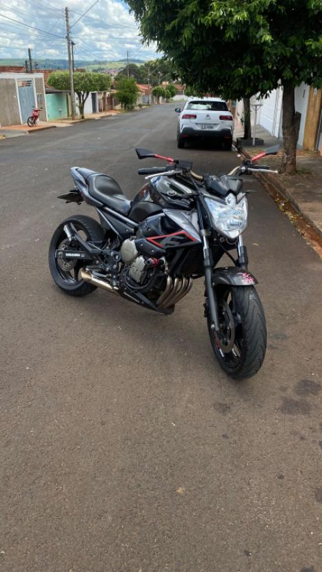 YAMAHA XJ6 600 N, Foto 5