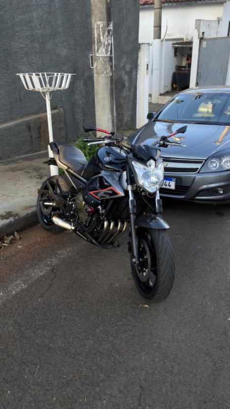 YAMAHA XJ6 600 N, Foto 8