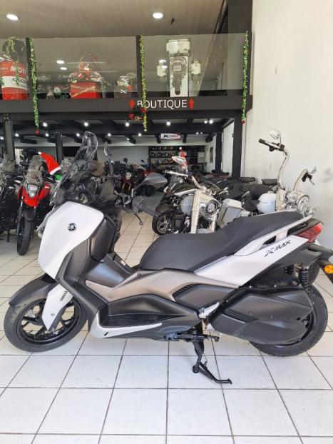 YAMAHA Xmax 250 , Foto 2