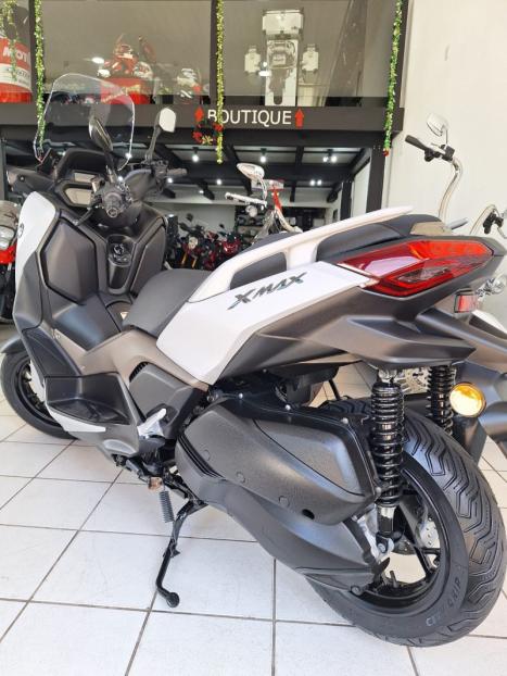 YAMAHA Xmax 250 , Foto 6