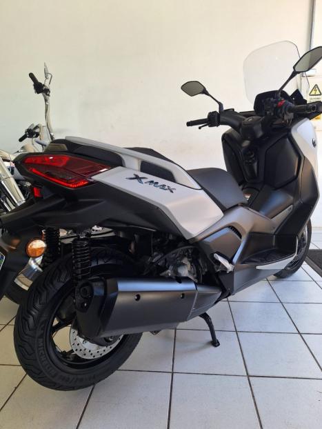 YAMAHA Xmax 250 , Foto 7