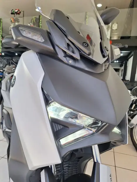 YAMAHA Xmax 250 , Foto 20